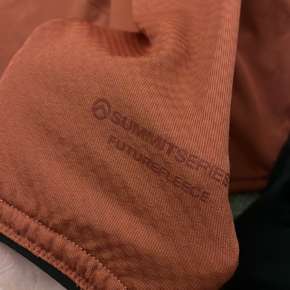 North Face Summit Series Future Fleece Quaeter Zip - Picture 3 of 3